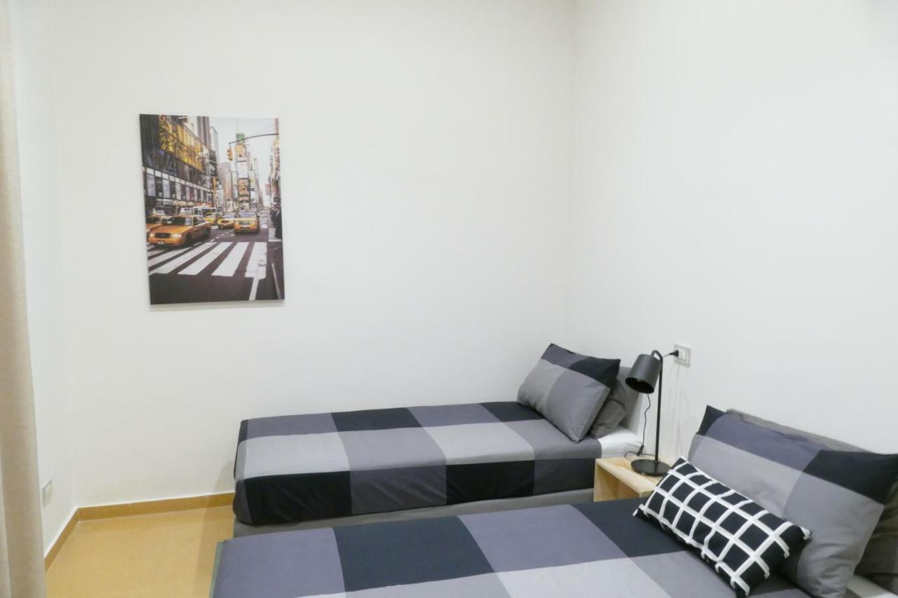 Luxury Manfredi Apartment Salerno Exterior foto